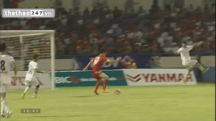 VIDEO: Thanh Bình xử lý bóng gọn gàng nâng tỷ số cho U23 Việt Nam