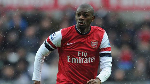 Cầu thủ đầu tiên chính thức rời Arsenal