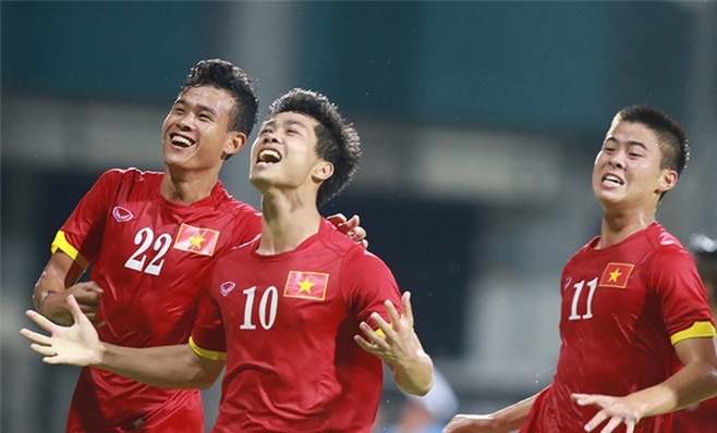 VIDEO: Chiêm ngưỡng 3 bàn thắng của Công Phượng ở SEA Games 28