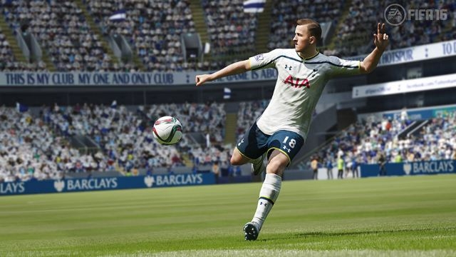 VIDEO: Màn trình diễn của Kane mùa giải 2014/15 được tái hiện trong game FIFA