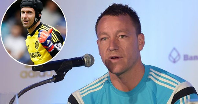Để Cech sang Arsenal, John Terry lo sợ Chelsea sẽ 'ôm hận'