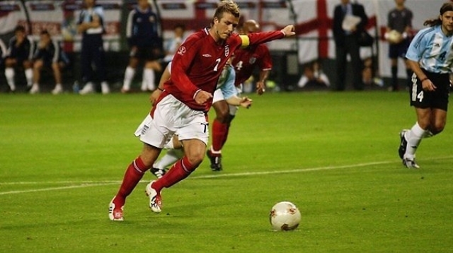 VIDEO: Những pha kiến tạo làm nên thương hiệu của David Beckham