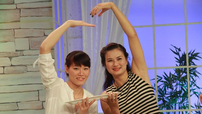 VIDEO: Ngọc Hoa tiết lộ 3 tật xấu dễ thương của hoa khôi bóng chuyền Kim Huệ