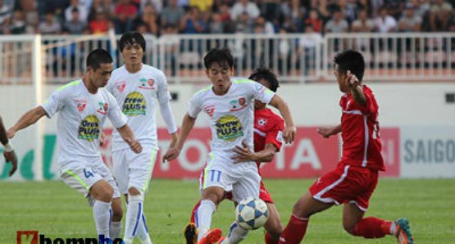 VIDEO: Màn trình diễn của Xuân Trường (HAGL vs Hải Phòng)