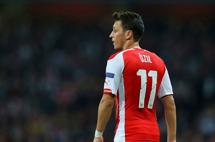 Huyền thoại Jens Lehmann chê Mesut Ozil
