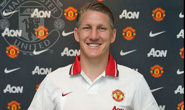 Hé lộ mức thu nhập khủng của Schweinsteiger tại M.U