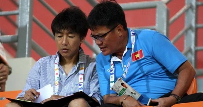HLV Miura trở lại VN tuyển quân cho trận gặp Man City