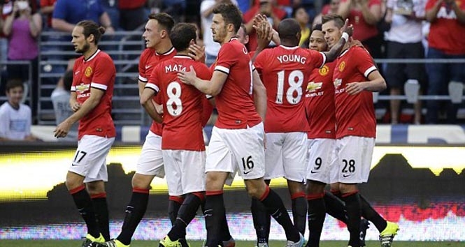 Tân binh tỏa sáng, Man Utd có chiến thắng đầu tiên ở ICC 2015