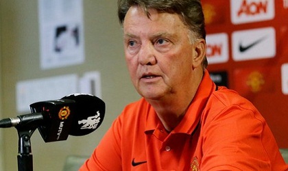 Điểm tin M.U: HLV Van Gaal có thể chia tay Man United vì vợ, Rooney được ví như Aguero