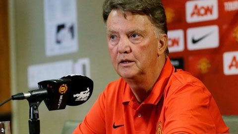 Van Gaal hé lộ thời điểm chia tay M.U