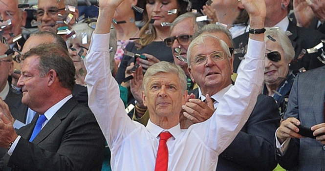 Arsenal giành Siêu cúp Anh: Chiến thắng của Wenger!
