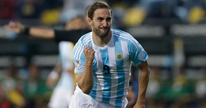 Chuyển nhượng Arsenal: Tin chuyển nhượng về Akpom, Higuain, Benzema...