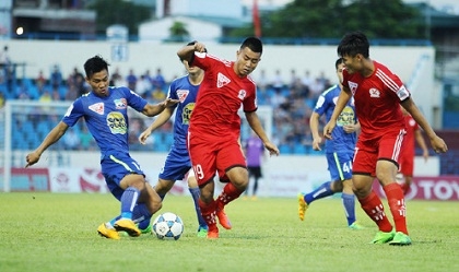 HLV Graechen: 'Trọng tài cần công tâm hơn nữa'
