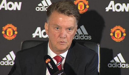 HLV Van Gaal không hài lòng dù Man Utd có 3 điểm