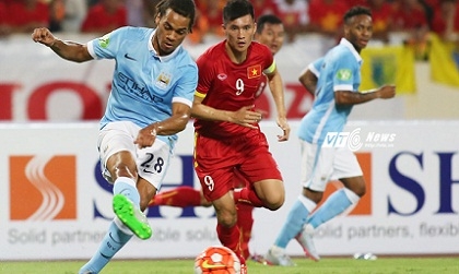 Tài năng lò Arsenal JMG chuẩn bị chia tay Man City