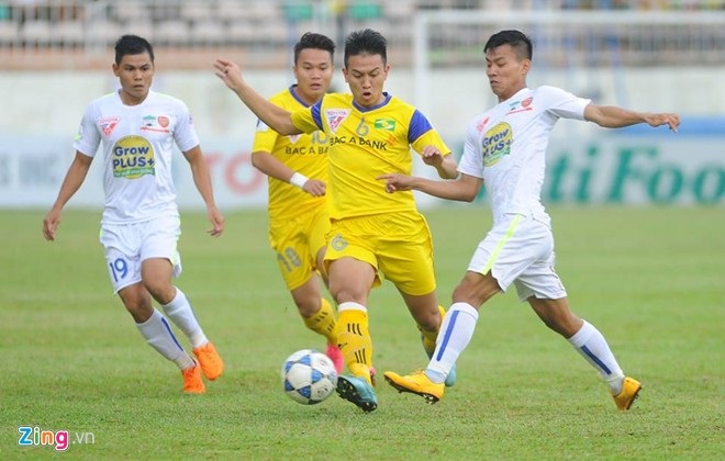 Công Phượng ghi bàn, HAGL giành 3 điểm trước SLNA