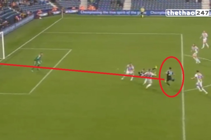 VIDEO: Bàn thắng nâng tỉ số lên 3-1 của  Azpilicueta cho Chelsea