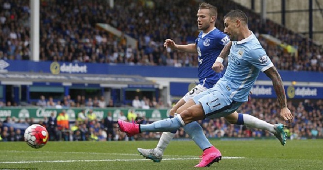 Everton 0-2 Man City: Khẳng định đẳng cấp