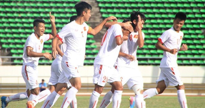 HLV U19 Việt Nam 'bắt bệnh' Malaysia