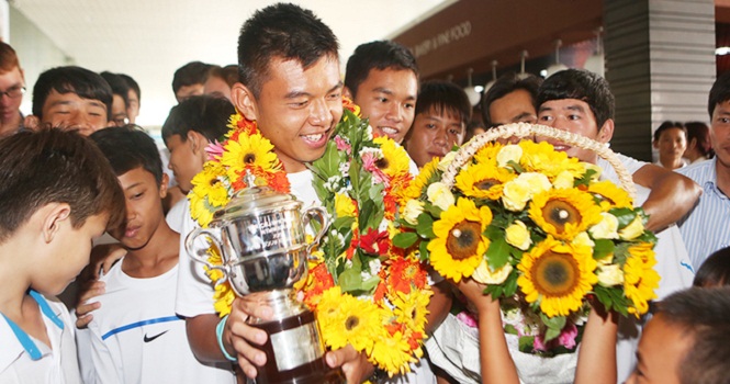 Tin vắn trưa 27/8: Người hâm mộ thủ đô có cơ hội xem Hoàng Nam thi đấu