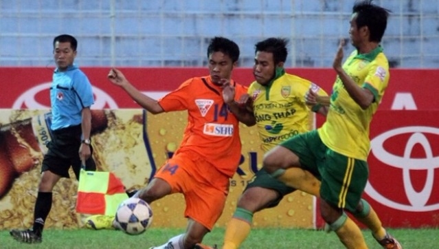 Video bàn thắng: Đồng Tháp 2-4 Đà Nẵng (Vòng 24 - V.League 2015)
