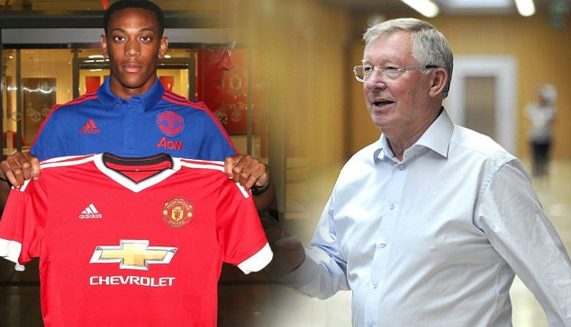 Sir Alex: ‘Điên rồ’ mới mua cầu thủ 19 tuổi giá 45 triệu euro