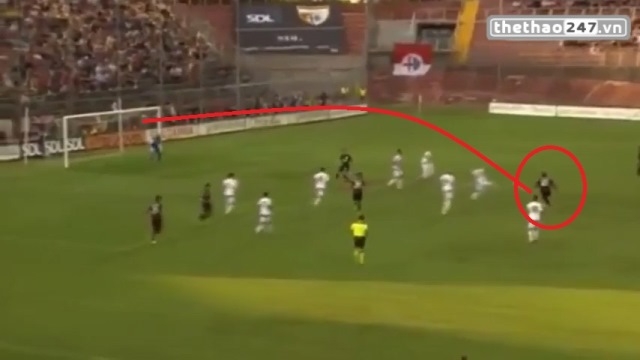 VIDEO: Balotelli lập siêu phẩm sút xa trong ngày tái xuất AC Milan
