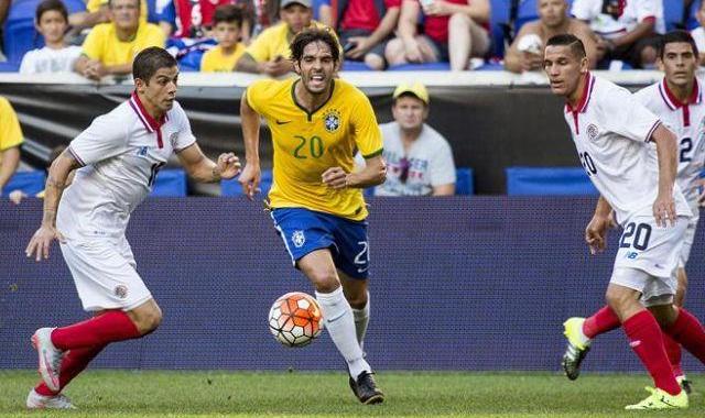 VIDEO: Màn trình diễn ấn tượng của Kaka trong lần trở lại ĐT Brazil