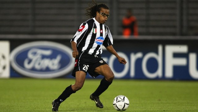 VIDEO: Edgar Davids - Cầu thủ Hà Lan với cặp kính 'siêu nhân'