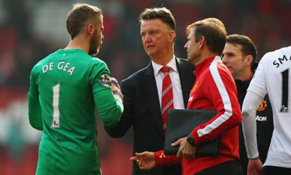 Mata tiết lộ mối quan hệ giữa HLV Van Gaal và De Gea