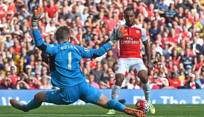 Video bàn thắng: Arsenal 2-0 Stoke City (Vòng 5 Ngoại hạng Anh)