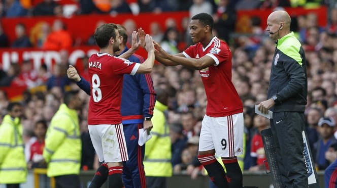 VIDEO: Màn ra mắt hoàn hảo của Anthony Martial trong màu áo Man Utd