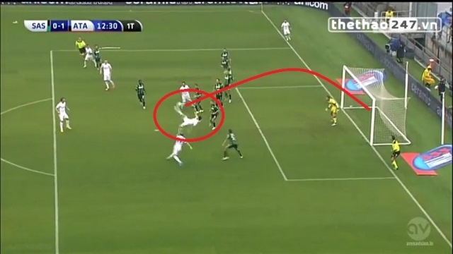 VIDEO: Siêu phẩm ngả bàn đèn tuyệt đẹp tại vòng 3 Serie A