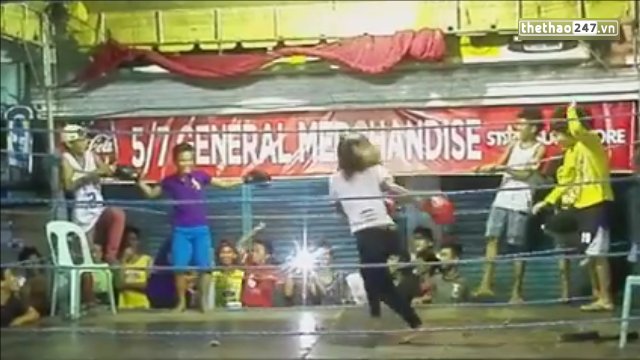 VIDEO: Một trận đấu boxing đặc biệt ở Thái Lan