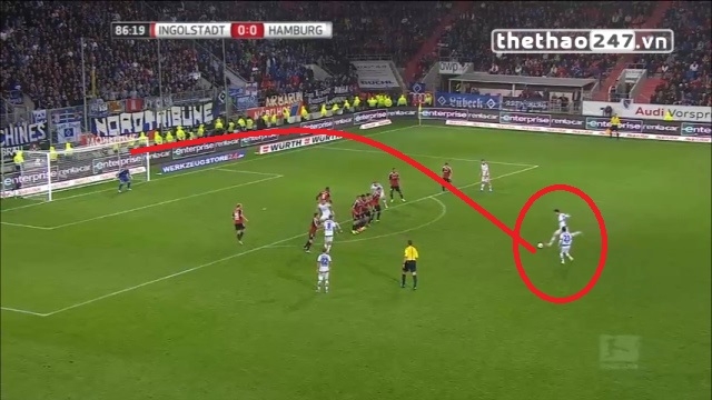 VIDEO: Tuyệt phẩm sút phạt không thể cản phá của sao Bundesliga