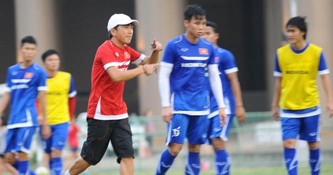 Điểm tin tối 23/9: HAGL mất thêm quân, HLV Miura sắp chốt quân đấu Thái Lan