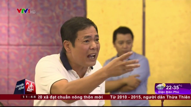 VIDEO: Chân dung người 'tung bom' hội nghị tổng kết V-League 2015