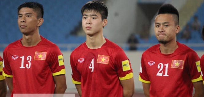 Tuyển Việt Nam đấu Thái Lan: Dùng nhu chế cương
