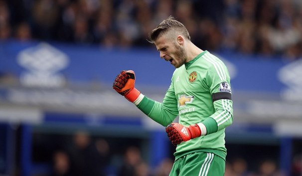 VIDEO: Những pha cản phá xuất thần của De Gea trước Everton
