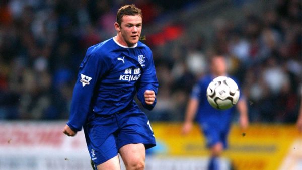 VIDEO: Chiêm ngưỡng siêu phẩm để đời của Rooney vào lưới Arsenal khi 17 tuổi