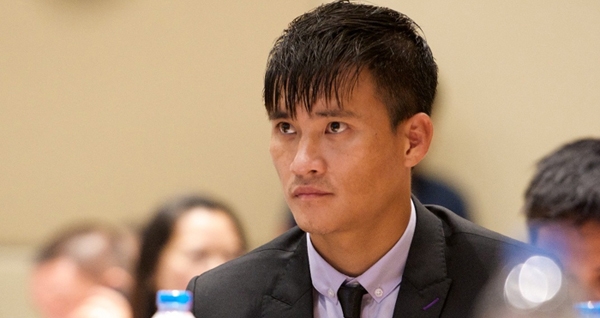 Công Vinh lên tiếng về thông tin đi Thái Lan thi đấu