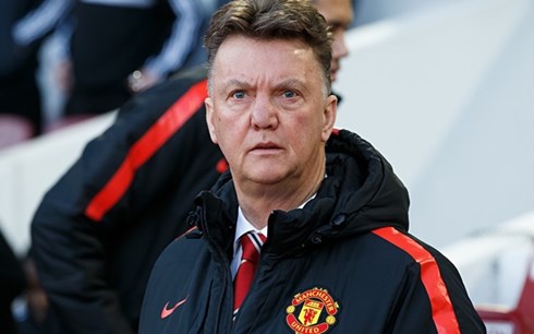 Van Gaal thừa nhận MU đang “hụt hơi” so với Man City