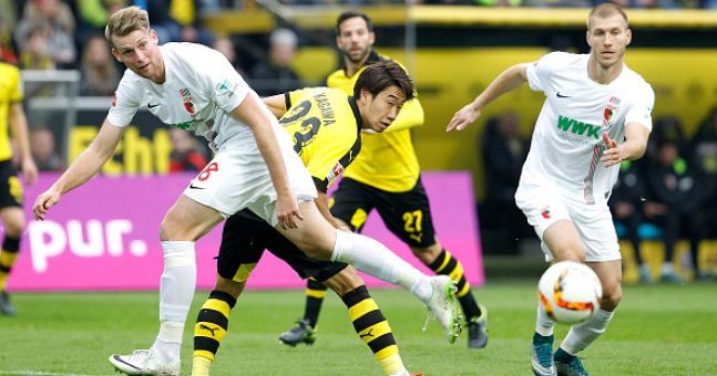 VIDEO: Pha đánh gót kiến tạo đầy ngẫu hứng của Shinji Kagawa