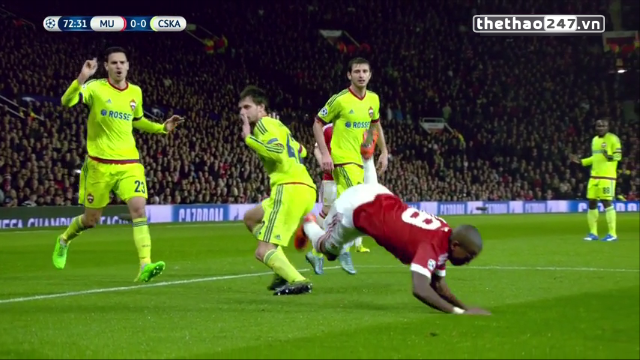 VIDEO: Ashley Young lại 'bay giữa ngân hà' ở trận gặp CSKA