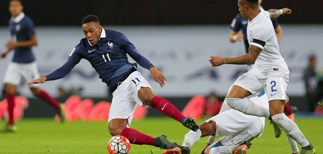 Nóng: Man Utd nhận tin xấu từ tiền đạo Martial