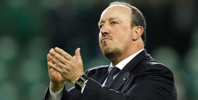 Real nhắm người cũ của Barca thay Benitez