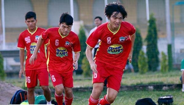 VIDEO: U21 HAGL chuẩn bị cho trận chung kết gặp U19 Hàn Quốc