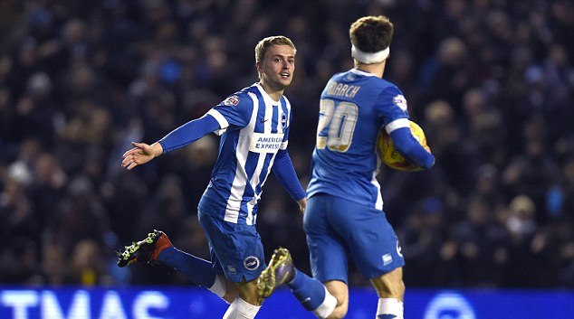 VIDEO: Sao trẻ MU solo ghi bàn đẳng cấp trong màu áo Brighton