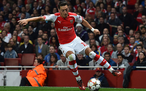 VIDEO: Mesut Ozil và những pha bóng ngẫu hứng vòng 15 Ngoại hạng Anh