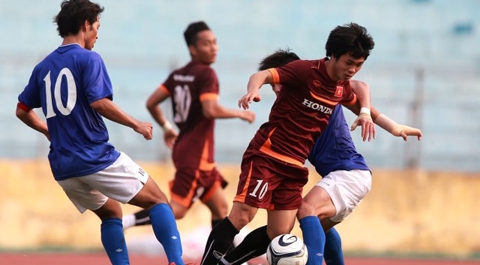 Bố Công Phượng: ‘U23 VN đá kiểu này thì khó cho Phượng’